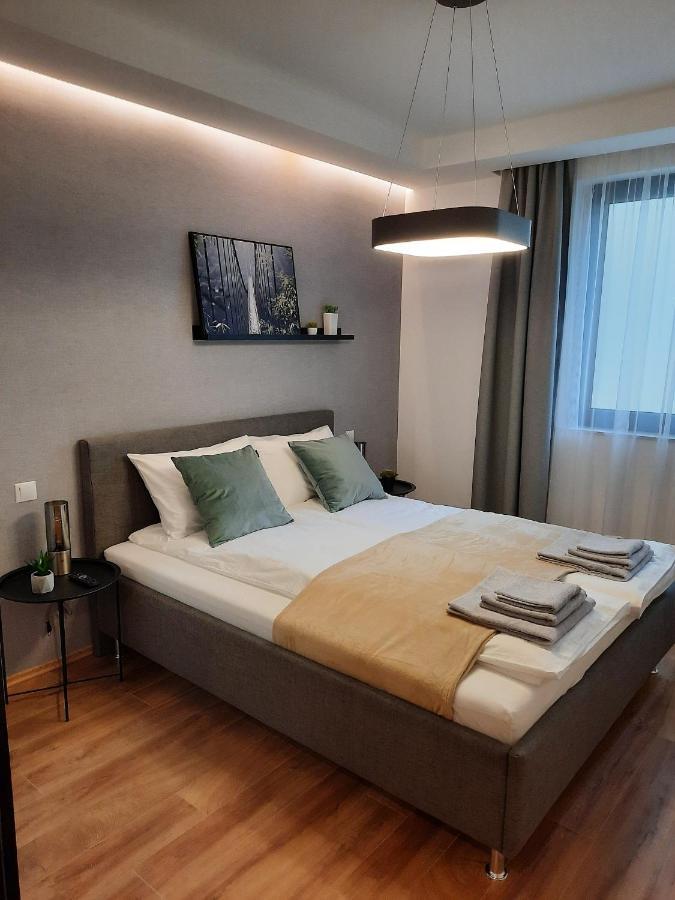 Bpr Space Grey Home With Balcony Budapest Kültér fotó
